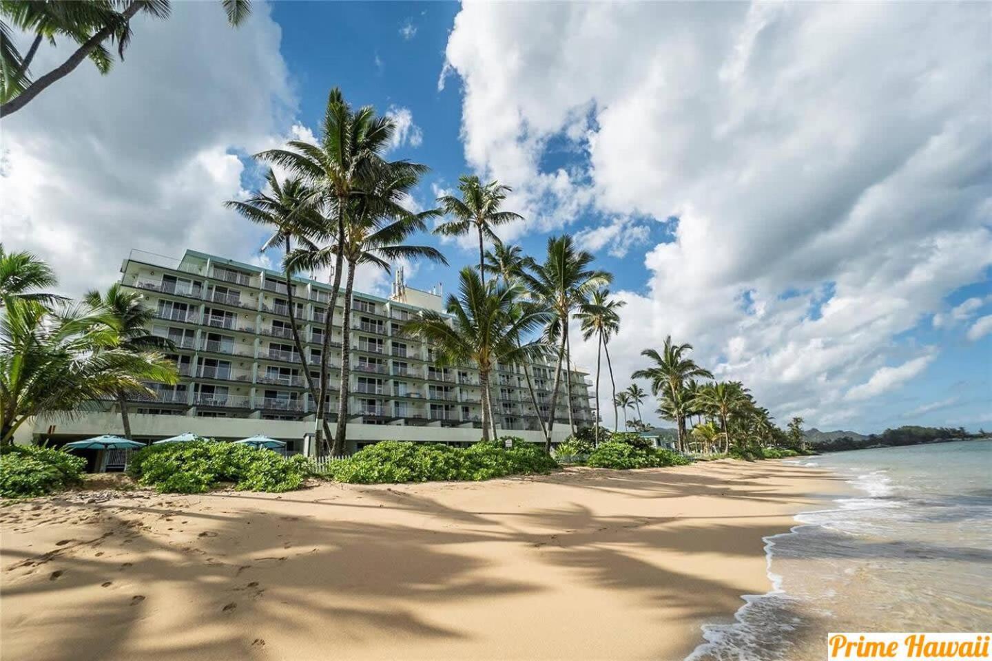 Beachfront Condo With Amazing Views Hau'ula Exteriör bild