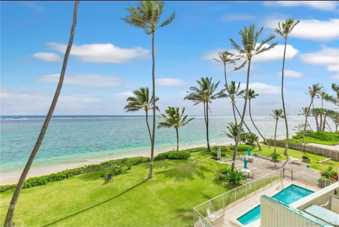 Beachfront Condo With Amazing Views Hau'ula Exteriör bild