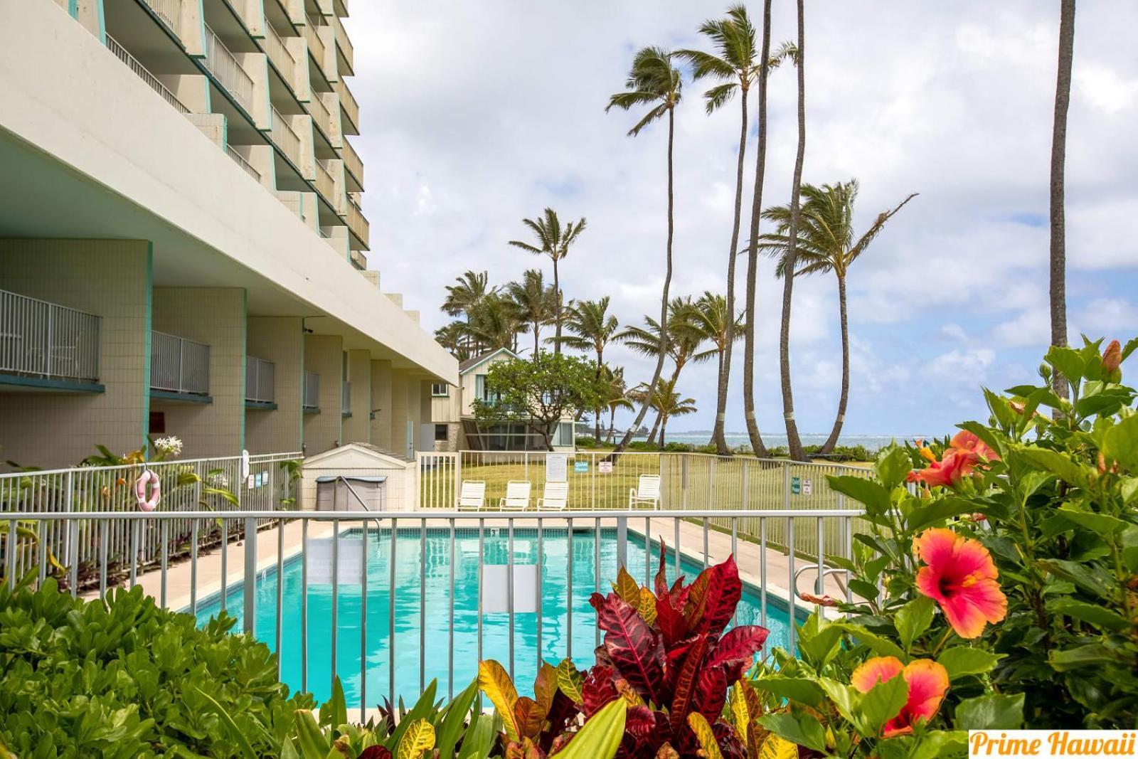 Beachfront Condo With Amazing Views Hau'ula Exteriör bild