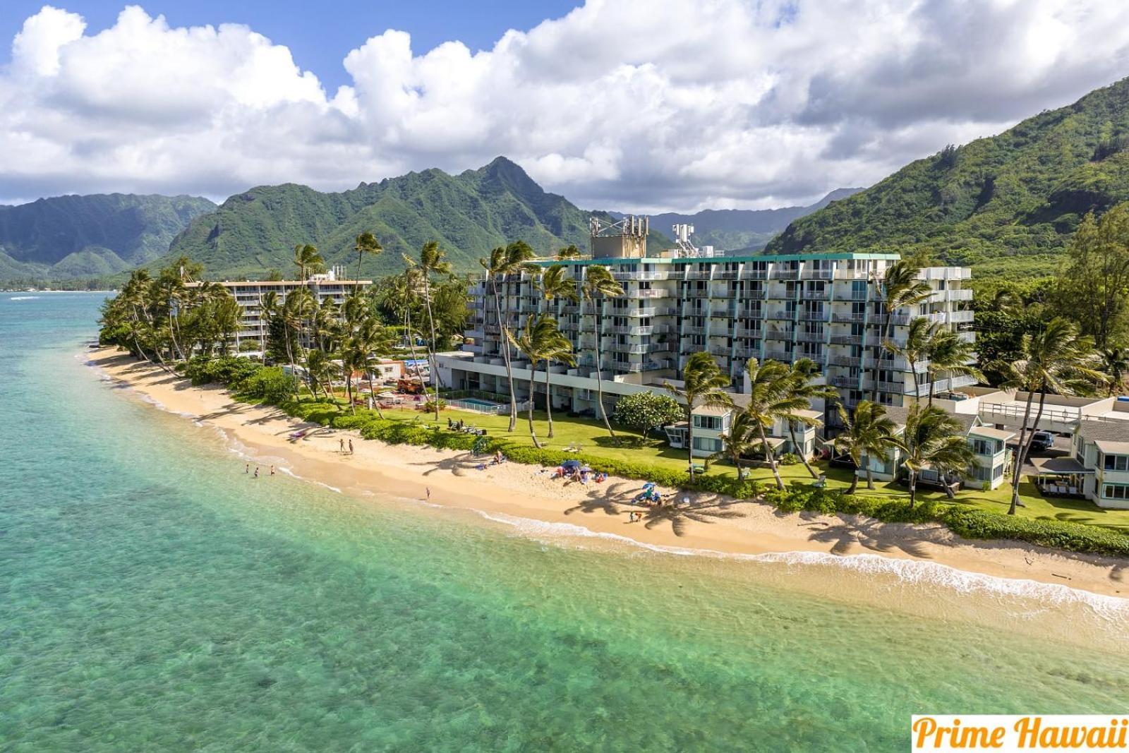 Beachfront Condo With Amazing Views Hau'ula Exteriör bild